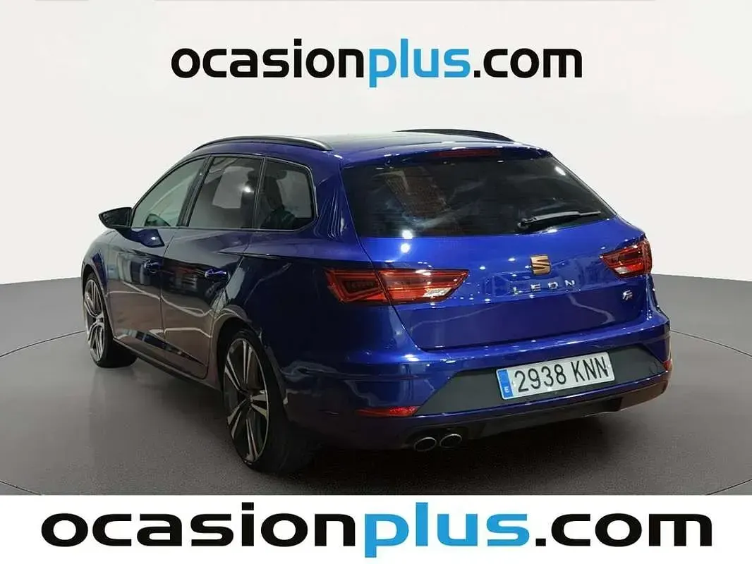 Usado Seat Leon ST FR 179 CV (131 kW) 2018 Azul Familiar