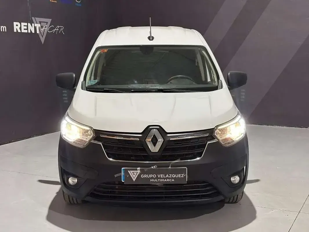Usado Renault Kangoo 95 CV (69 kW) 2022 Blanco Monovolumen