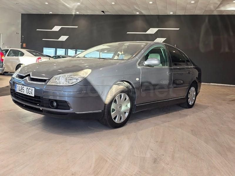 Usado Citroën C5 110 CV (80 kW) 2005 Gris / plata Berlina