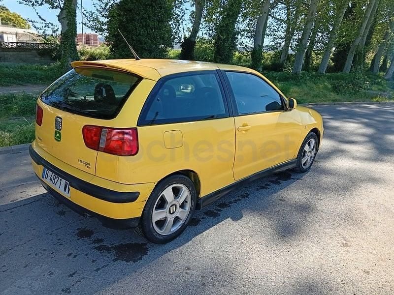 Brugt Seat Ibiza Sport 110 HK (80 kW) 2000 Gul Hatchback