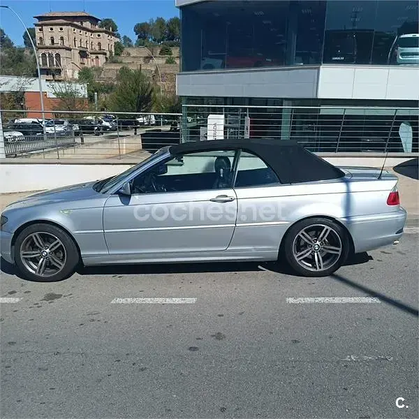Käytetty BMW 320 Cabriolet 170 HP (125 kW) 2004 Harmaa Avoauto