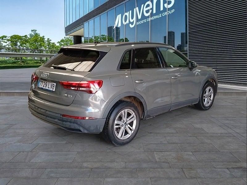 Usado Audi Q3 150 CV (110 kW) 2021 Gris / plata SUV