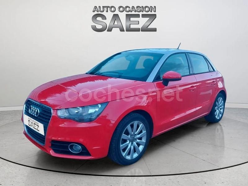 Rojo Usado 2014 Audi A1 Sportback Attraction Utilitario | 10.900 € (Buen precio) - Imagen 1/4