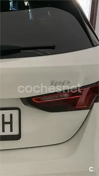Usado BMW 120 M Sport 170 CV (125 kW) 2025 Blanco Utilitario