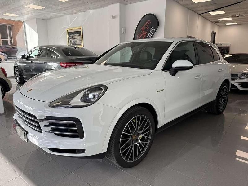 Usado Porsche Cayenne E-Hybrid 462 CV (339 kW) 2020 Blanco SUV