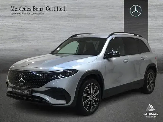 Usado Mercedes EQB300 167 kW (228 CV) 2025 Plata hightech SUV