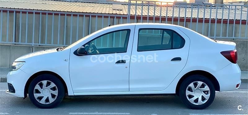 Usado Dacia Logan Ambiance 73 CV (53 kW) 2017 Blanco Berlina