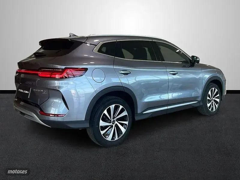 Nuevo BYD Seal U Design 323 CV (237 kW) 2026 Gris SUV