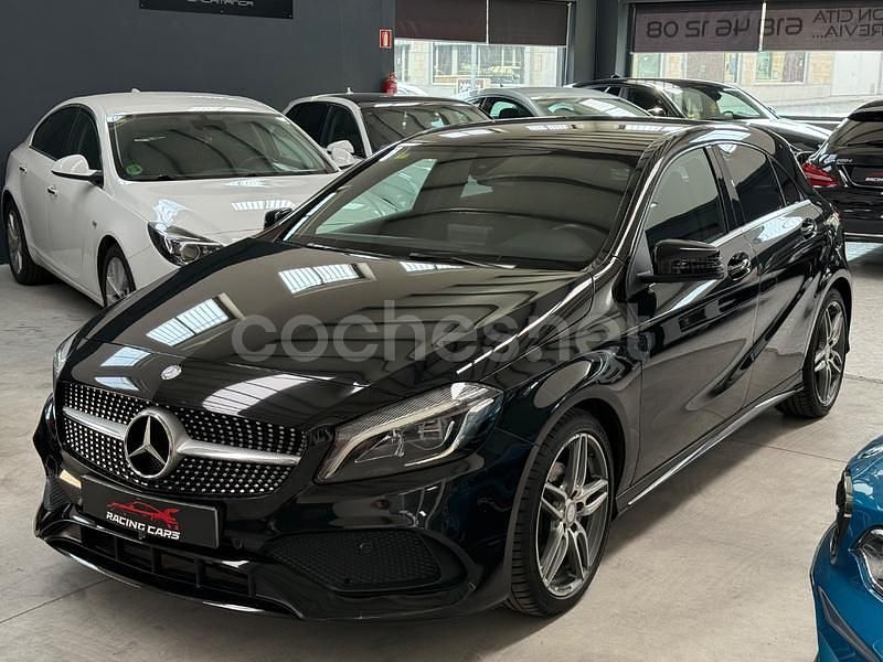 Usado Mercedes A180 AMG line 109 CV (80 kW) 2016 Negro Berlina