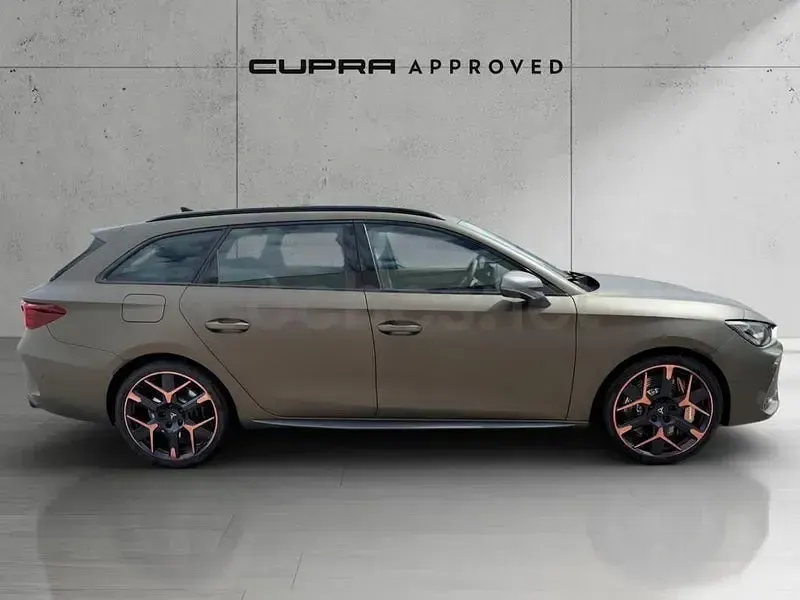 Usado Cupra Leon VZ 333 CV (244 kW) 2024 Marrón Familiar