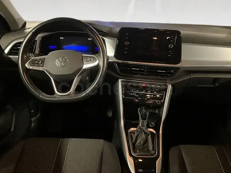Usado VW T-Roc Life 150 CV (110 kW) 2022 Negro SUV