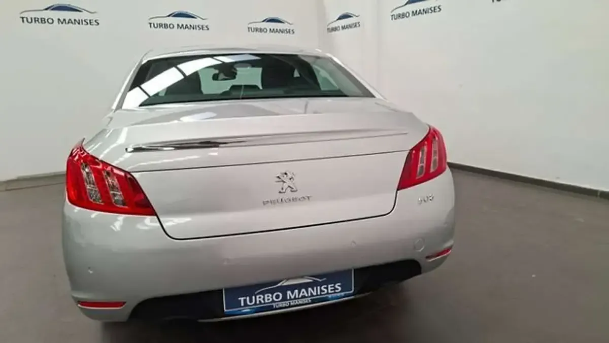 Nuevo Peugeot 508 Active 140 CV (102 kW) 2026 Plateado Berlina
