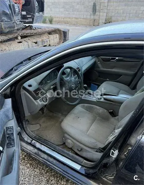 Usado Mercedes C320 Elegance 224 CV (164 kW) 2007 Negro Berlina