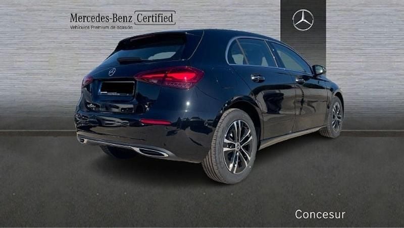 Usado Mercedes A250 Progressive 218 CV (160 kW) 2024 Negro Berlina