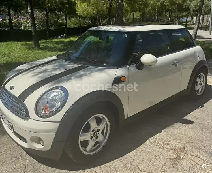 Usado Mini Cooper 120 CV (88 kW) 2008 Beige Utilitario