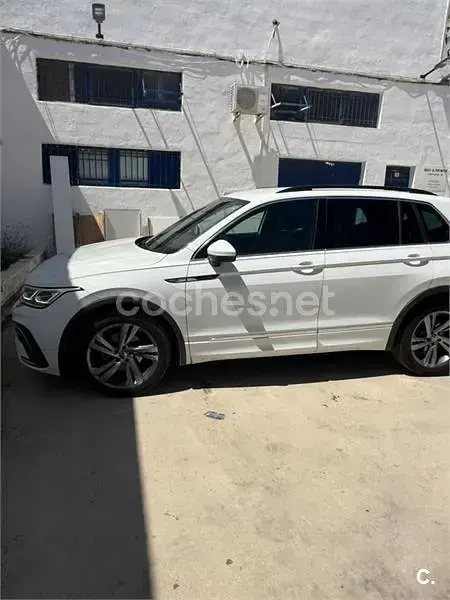 Usado VW Tiguan R-line 150 CV (110 kW) 2021 Blanco SUV