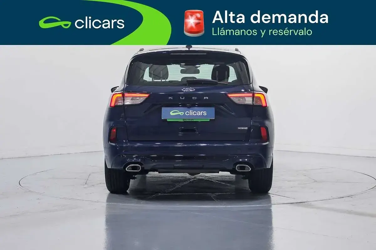 Usado Ford Kuga ST-Line 190 CV (139 kW) 2023 Azul SUV