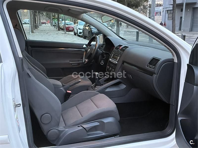 Usado VW Golf V GT 140 CV (102 kW) 2007 Blanco Berlina