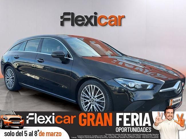 Usado Mercedes CLA180 Shooting Brake 136 CV (100 kW) 2021 Negro Familiar