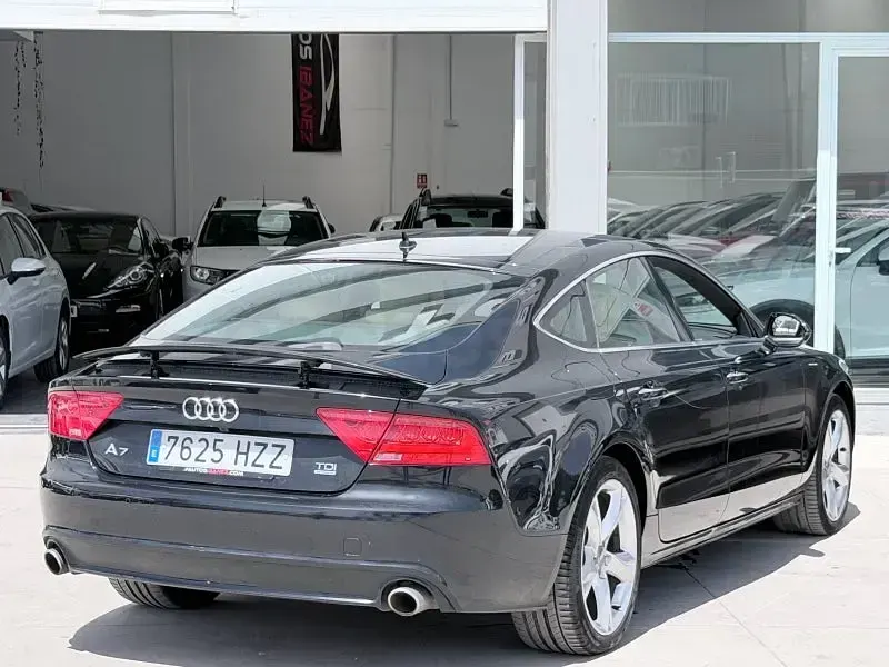 Usado Audi A7 Sportback Ambiente 204 CV (150 kW) 2014 Negro Utilitario