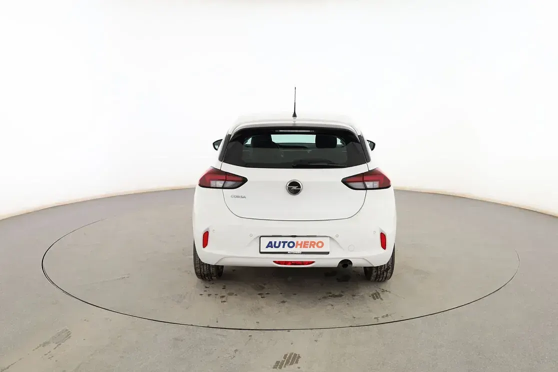 Używany Opel Corsa Edition 101 KM (74 kW) 2022 Biały Hatchback