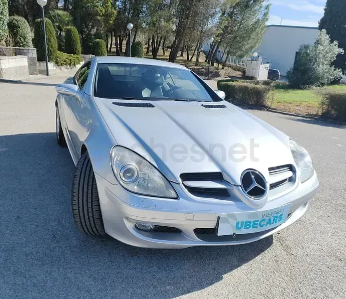 Usado Mercedes SLK200 163 CV (119 kW) 2004 Gris / plata Descapotable