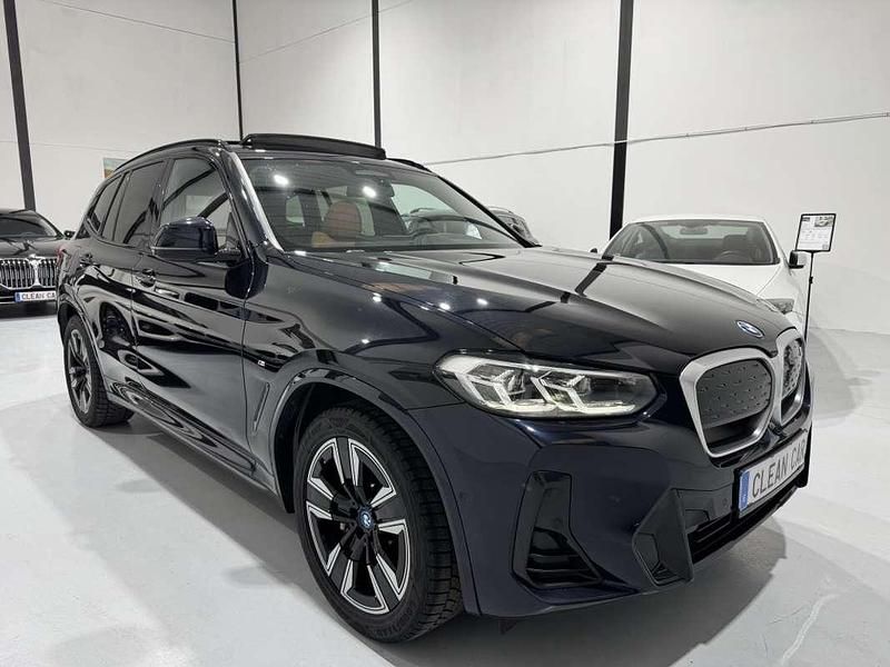 Usado BMW iX3 M Sport 210 kW (286 CV) 2021 Azul SUV