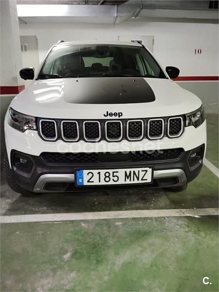 Usado Jeep Compass Trailhawk 240 CV (176 kW) 2024 Blanco SUV