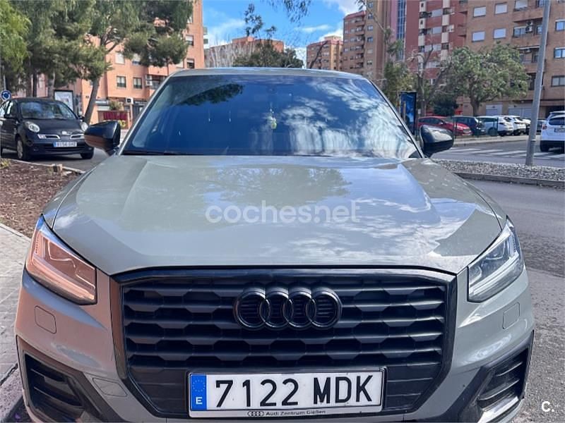 Gris / plata Usado 2019 Audi Q2 Sport SUV | 22.800 € (Precio justo) - Imagen 1/4