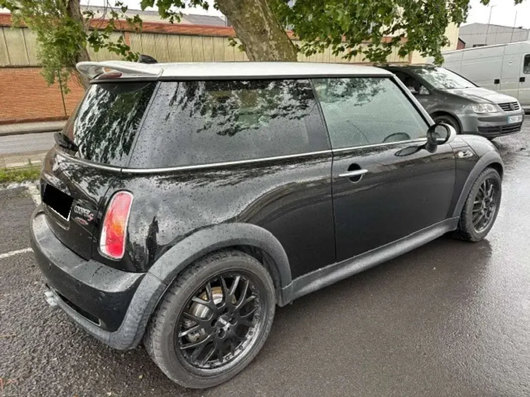 Usado Mini Cooper S 211 HP (155 kW) 2006 Preto Citadino