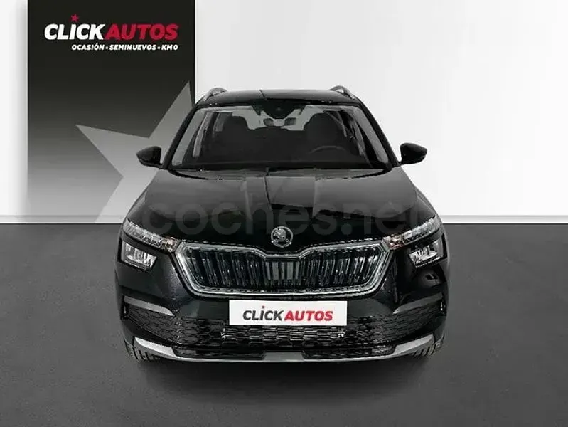 Usado Skoda Kamiq Ambition 110 CV (80 kW) 2023 Negro SUV
