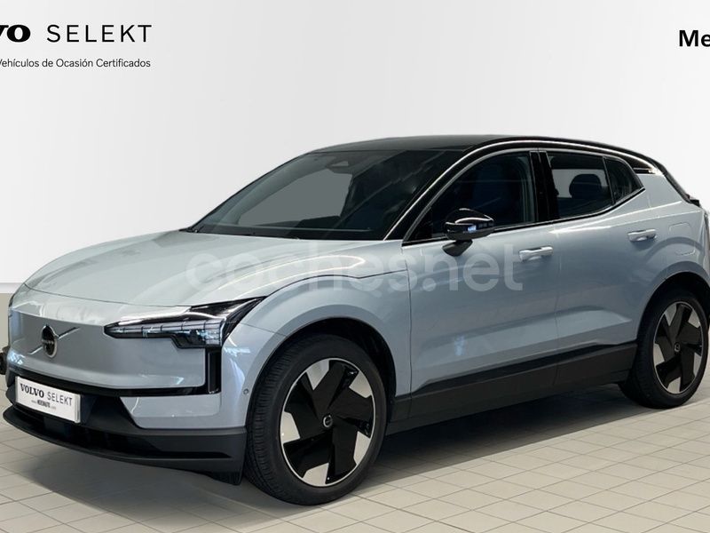 Gris Usado 2024 Volvo EX30 Ultra SUV | 36.600 € (Un poco caro) - Imagen 1/4