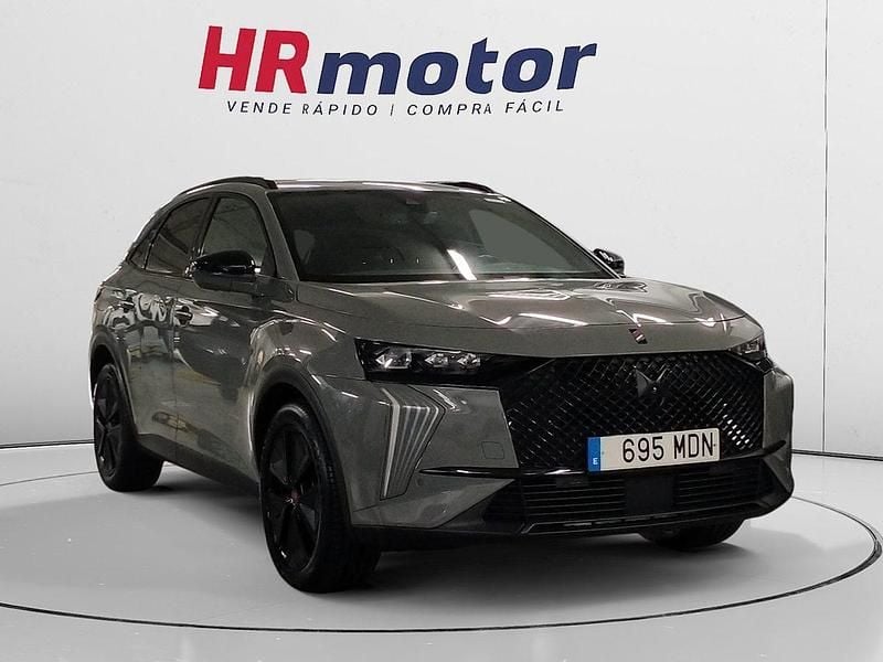 Gris Usado 2023 DS Automobiles DS7 Crossback Performance SUV | 23.690 € (Precio justo) - Imagen 1/4