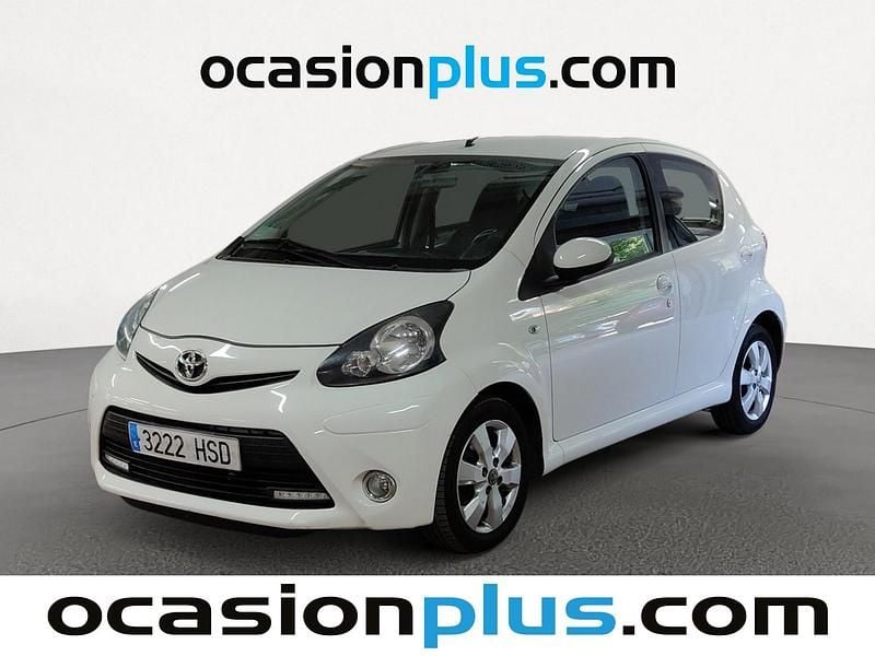 Blanco Usado 2013 Toyota Aygo City Utilitario | 6590 € (Precio justo) - Imagen 1/4