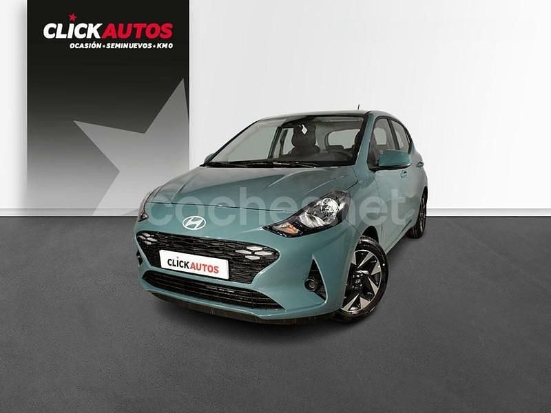 Verde Usado 2024 Hyundai i10 Utilitario | 13.850 € (Precio justo) - Imagen 1/4