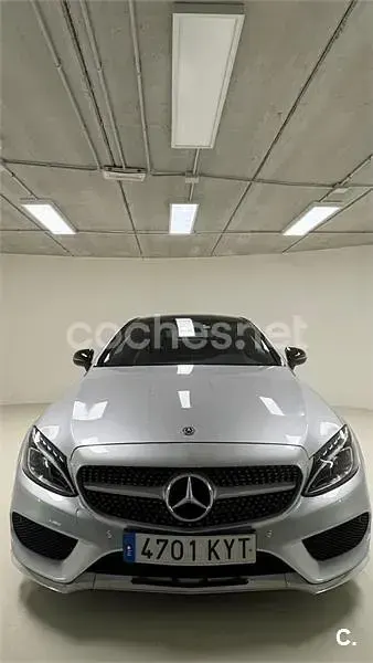 Usado Mercedes 220 170 CV (125 kW) 2019 Gris / plata Coupe