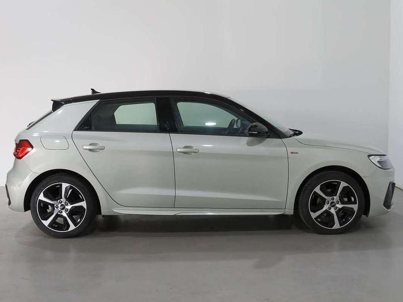 Usado Audi A1 Sportback 116 CV (85 kW) 2025 Plateado Utilitario