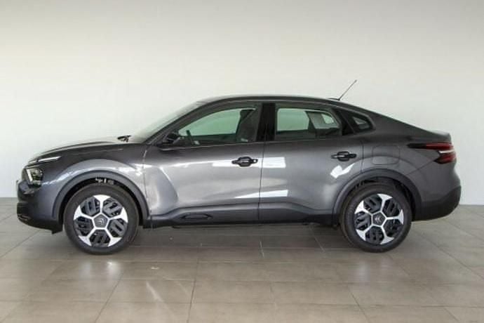 Usado Citroën e-C4 Feel 100 kW (136 HP) 2024 Sedan