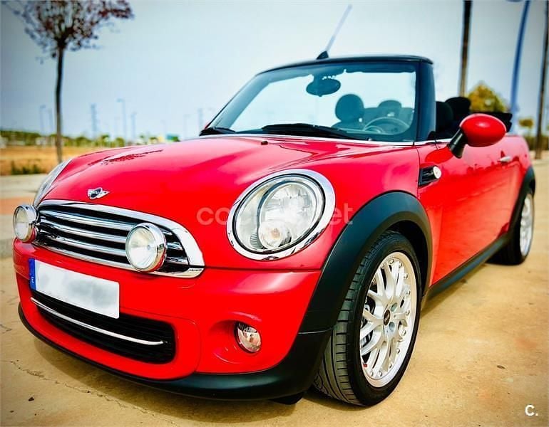 Usado Mini Cooper Cabriolet 116 CV (85 kW) 2010 Rojo Descapotable