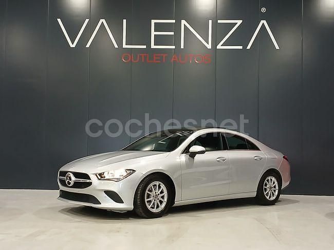 Gris / plata Usado 2021 Mercedes CLA200 Berlina | 28.500 € (Super precio) - Imagen 1/4