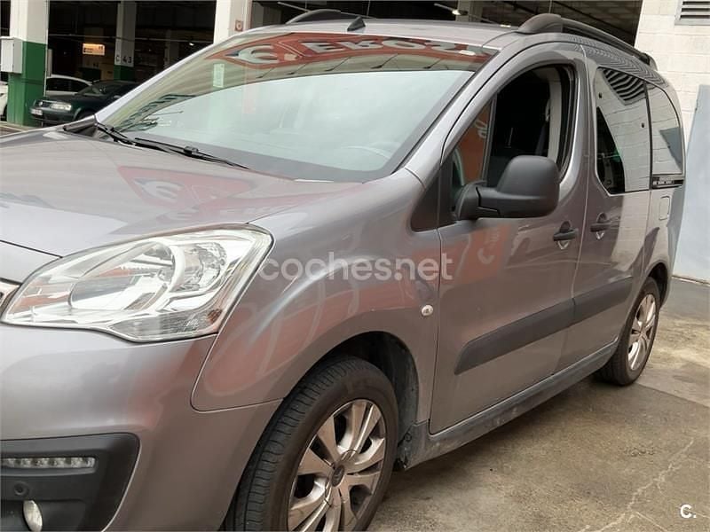 Usado Citroën Berlingo PureTech 110 CV (80 kW) 2018 Gris / plata Monovolumen