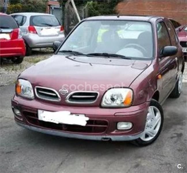 Marrón Usado 2001 Nissan Micra Comfort Berlina | 700 € - Imagen 1/1