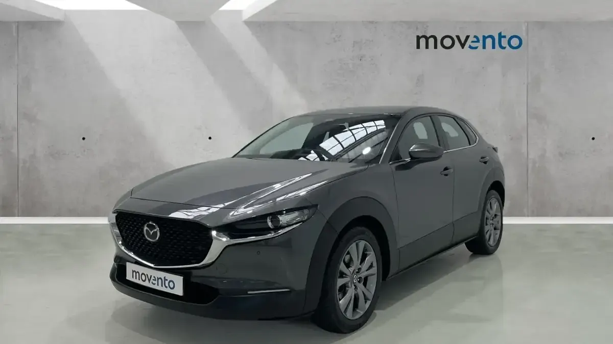 Usado Mazda CX-30 Center-Line 140 CV (102 kW) 2025 Gris SUV