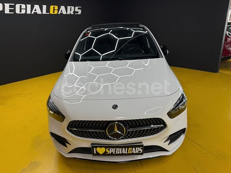 Usado Mercedes B200 163 CV (119 kW) 2019 Blanco Monovolumen