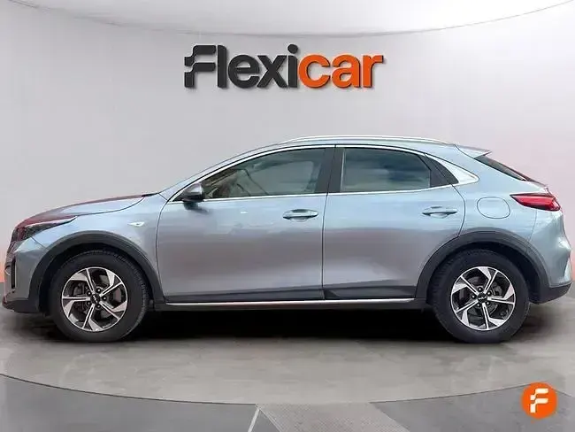 Usado Kia Ceed 160 CV (117 kW) 2023 Gris Utilitario