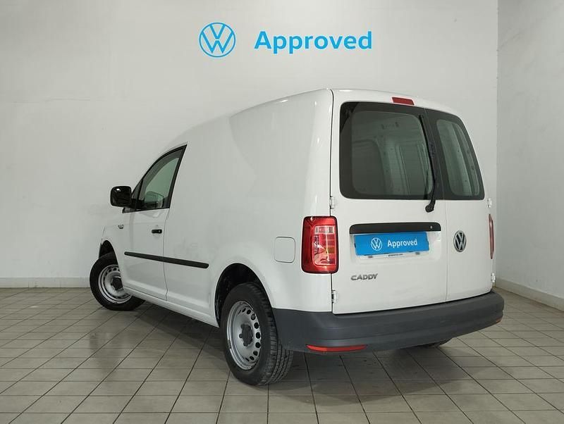 Usado VW Caddy 102 CV (75 kW) 2020 Blanco Monovolumen