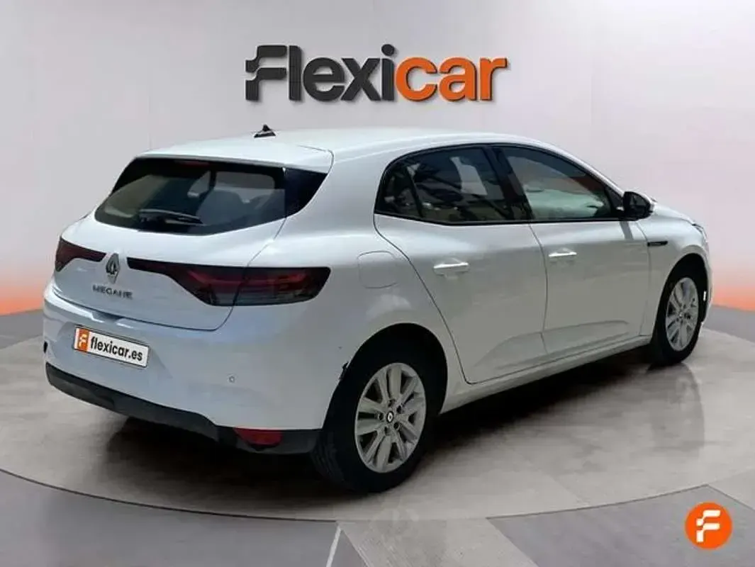 Usado Renault Mégane IV Business 116 CV (85 kW) 2022 Blanco Utilitario