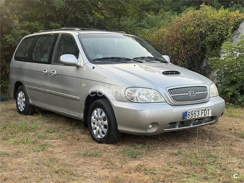 Gris / plata Usado 2006 Kia Carnival LX Monovolumen | 2800 € (Buen precio) - Imagen 1/4