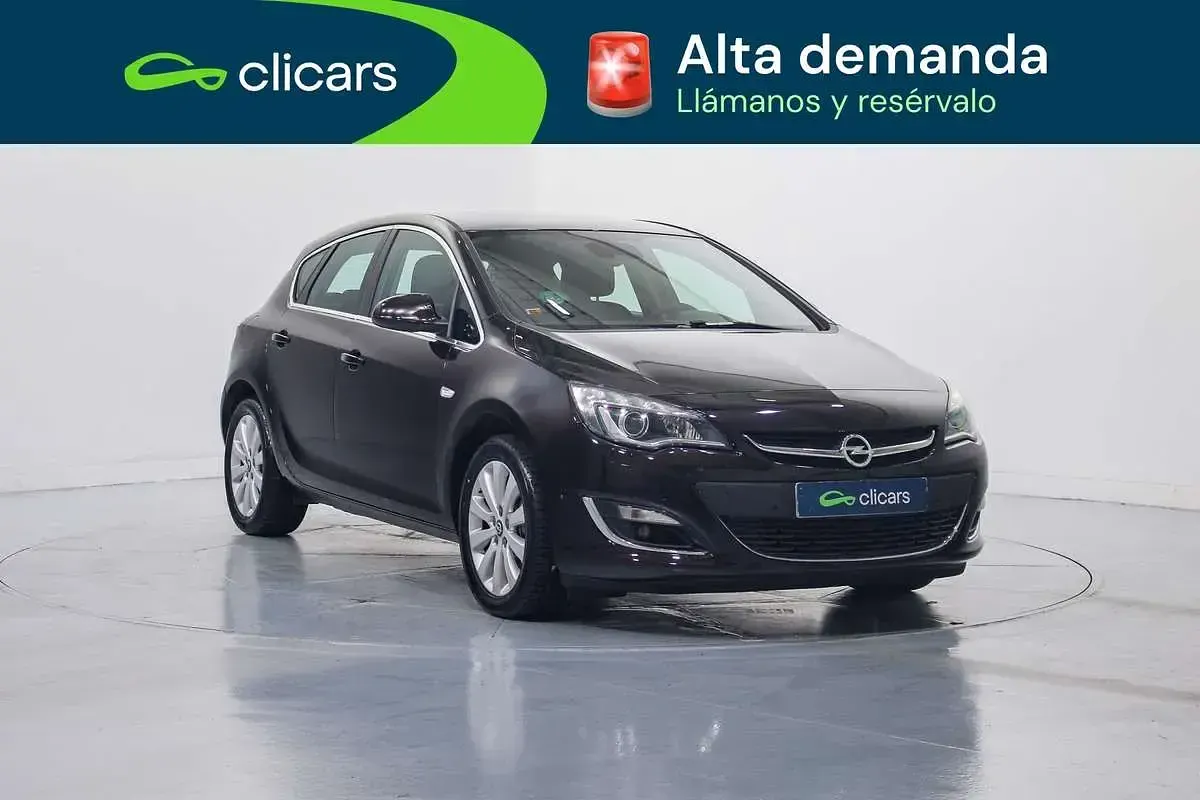 Usado Opel Astra Excellence 136 CV (100 kW) 2014 Marrón Utilitario