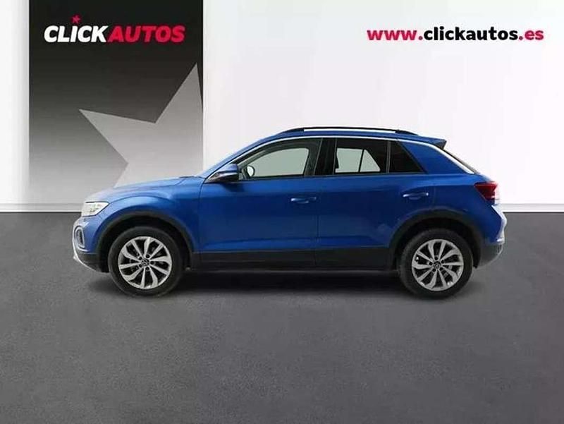 Usado VW T-Roc Life 116 CV (85 kW) 2024 Azul SUV